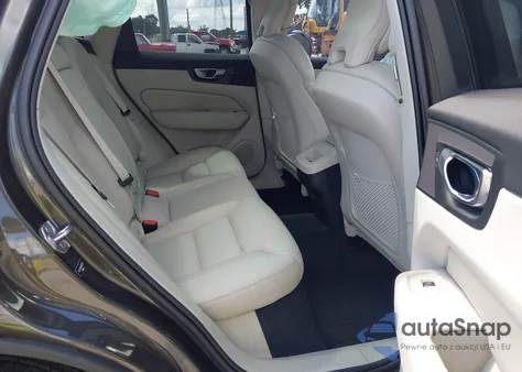 2022 Volvo Xc60 B5 Momentum from USA, damaged, VIN YV4L12DK6N1920716